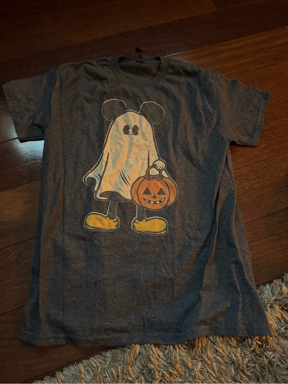 Gildan Charcoal Kids Halloween Mickey Mouse ghost  Tee with Orange Pumpkin